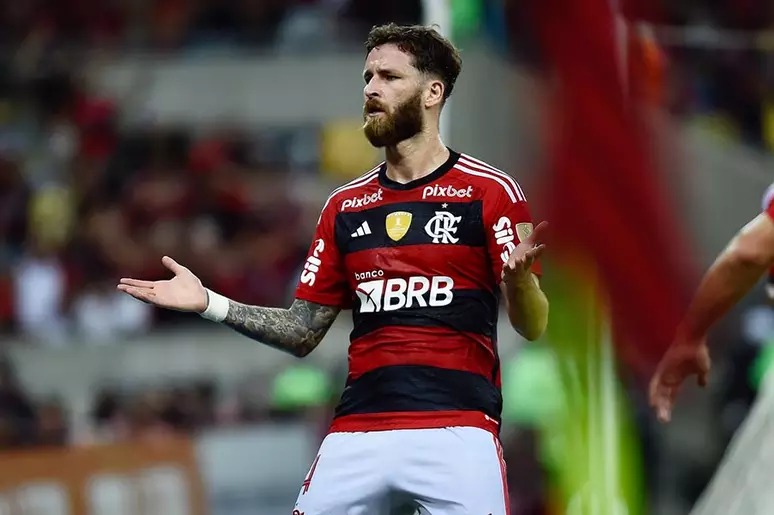 Flamengo Léo Pereira