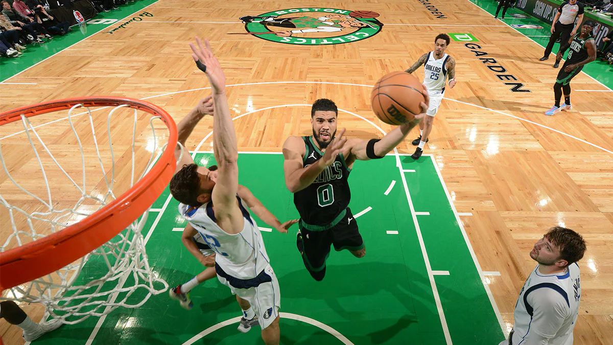 Tatum e Companhia lideram os Celtics diante dos Mavs na rodada NBA