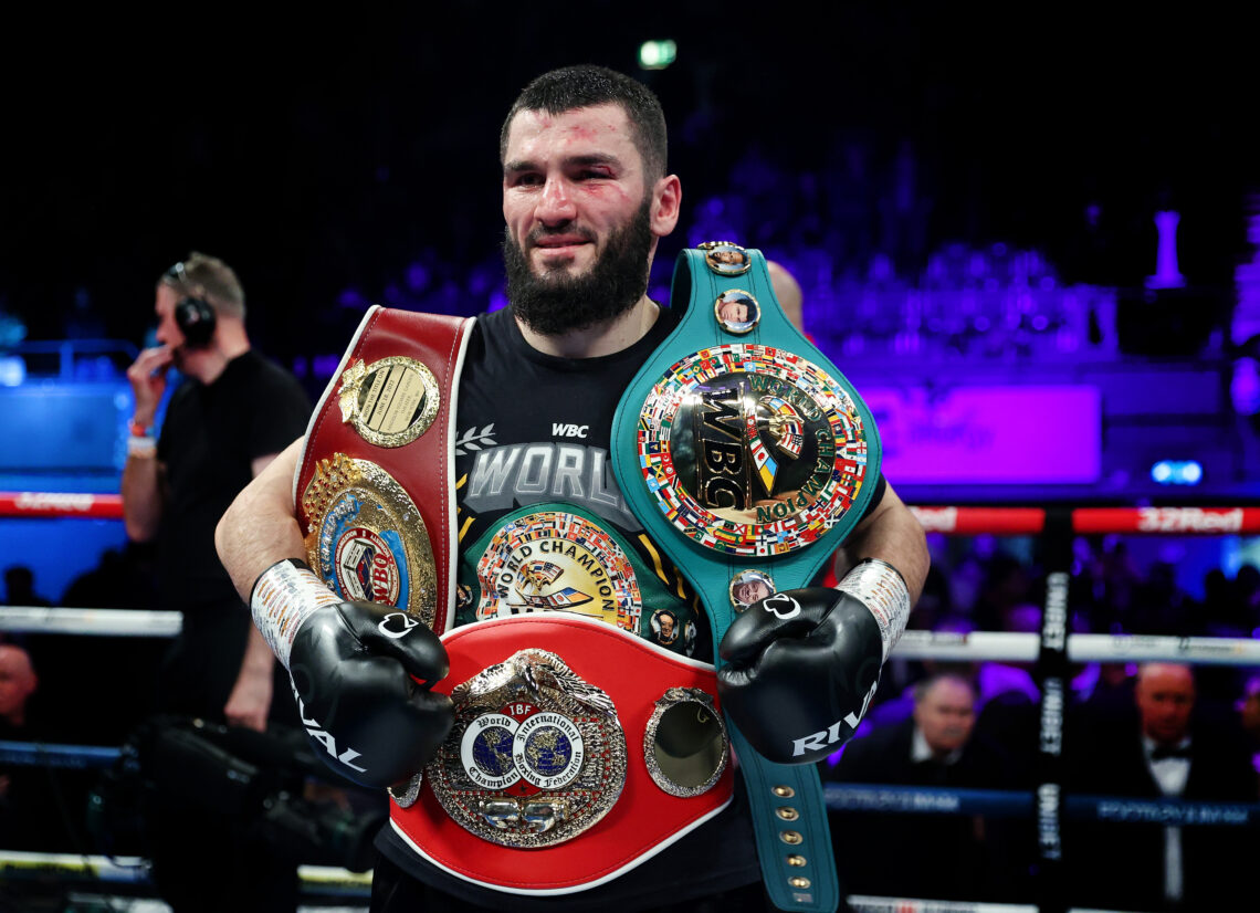 Artur Beterbiev, nosso 4º boxeador peso por peso do mundo.