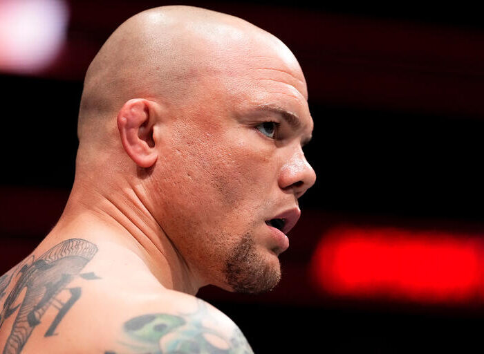 Anthony Smith