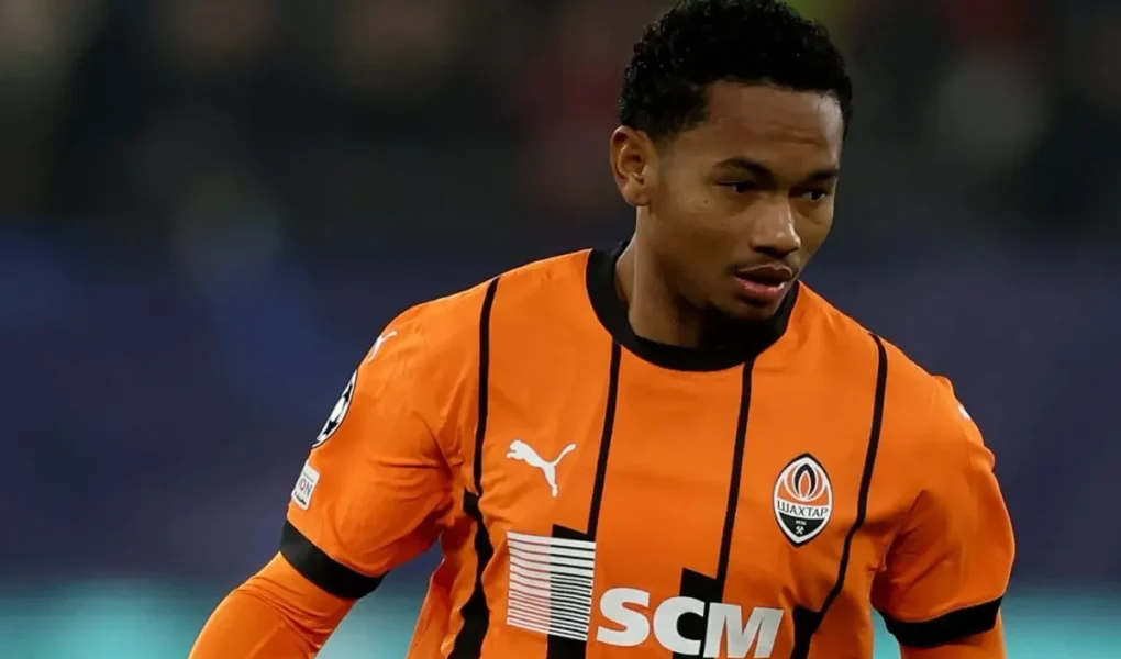 Eguinaldo, atacante do Shakhtar. Informações do jornalista Venê Casagrande dão conta do interesse de Corinthians e São Paulo no atacante de 20 anos