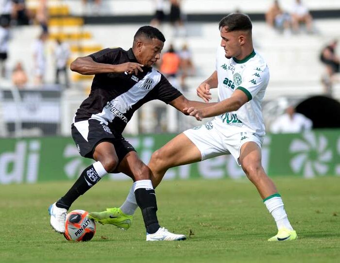 Jean Dias Ponte Preta Paulistão