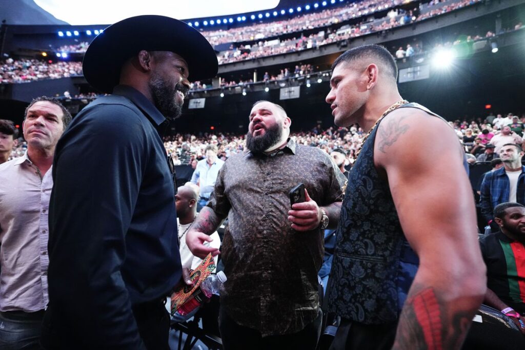 Jon Jones e Alex Pereira podem fazer a maior superluta do UFC