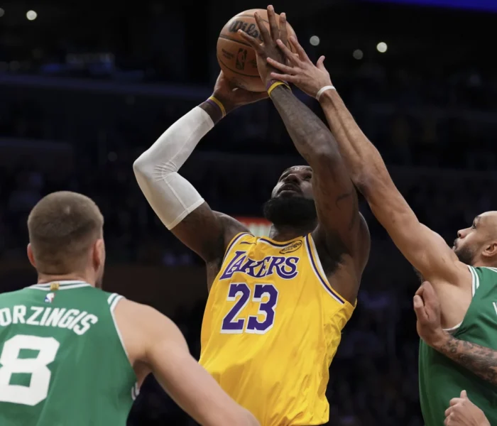 LeBron James em Lakers x Celtics na atual temporada da NBA
