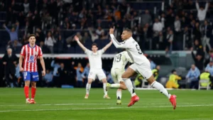 Mbappé comemora gol de empate no clássico entre Real Madrid e Atlético de Madrid