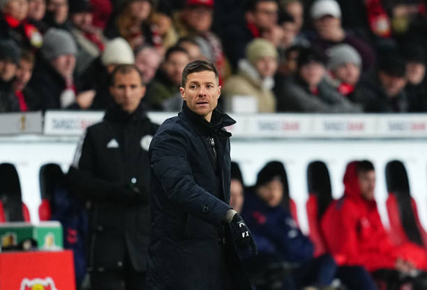 Xabi Alonso está no Leverkusen desde a temporada 2022/2023
