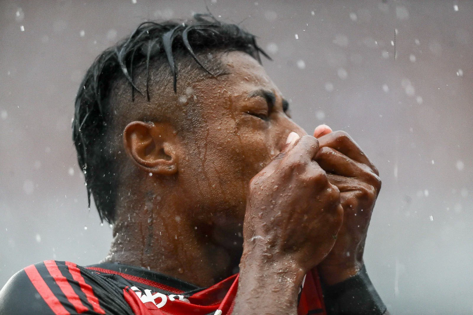 Bruno Henrique brilha pelo Flamengo em tri da Supercopa - Foto: Gilvan de Souza/CRF