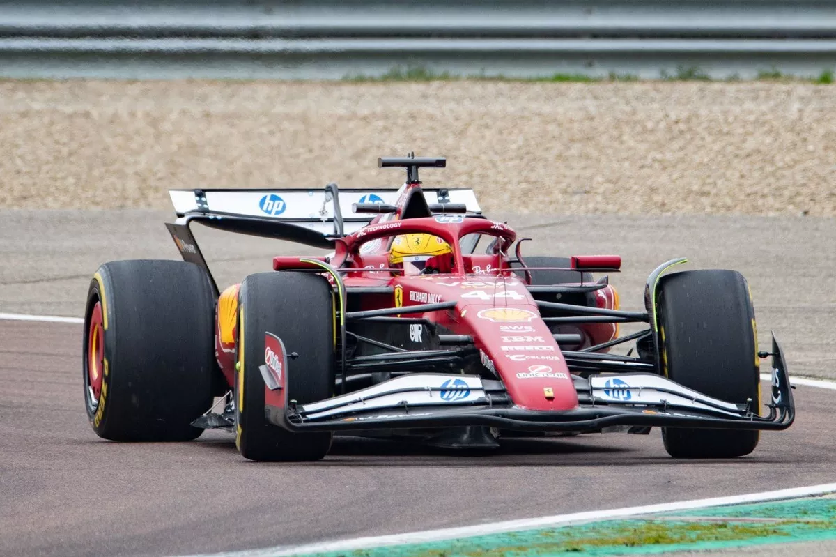 Formula 1 - Hamilton Ferrari F1