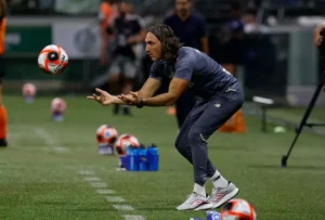 Atualmente, o São Paulo está há cinco jogos sem vencer no Paulista.