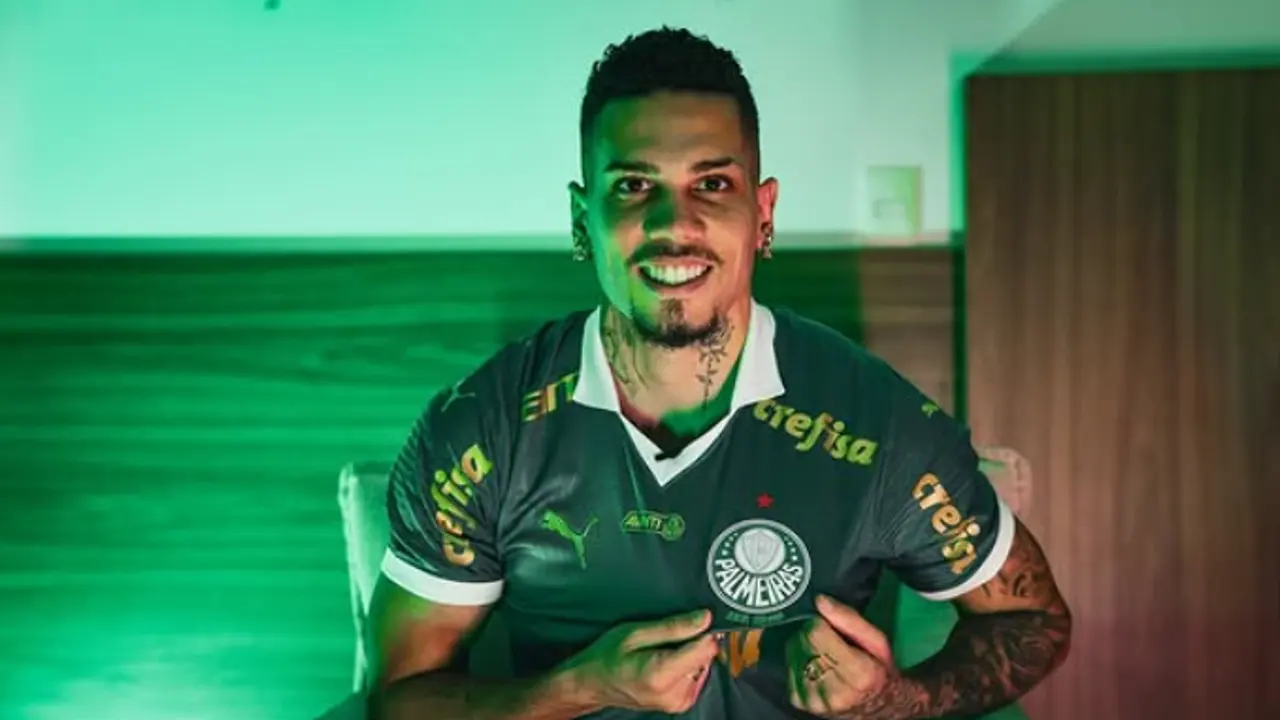 Após brilhar pelo Atlético-MG, Paulinho acertou com o Palmeiras - Foto: Reprodução/TV Palmeiras