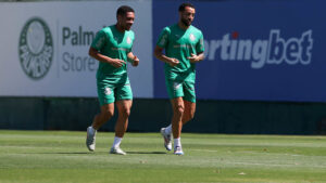 Vitor Roque pode ser uma das novidades do Palmeiras no clássico contra o São Paulo