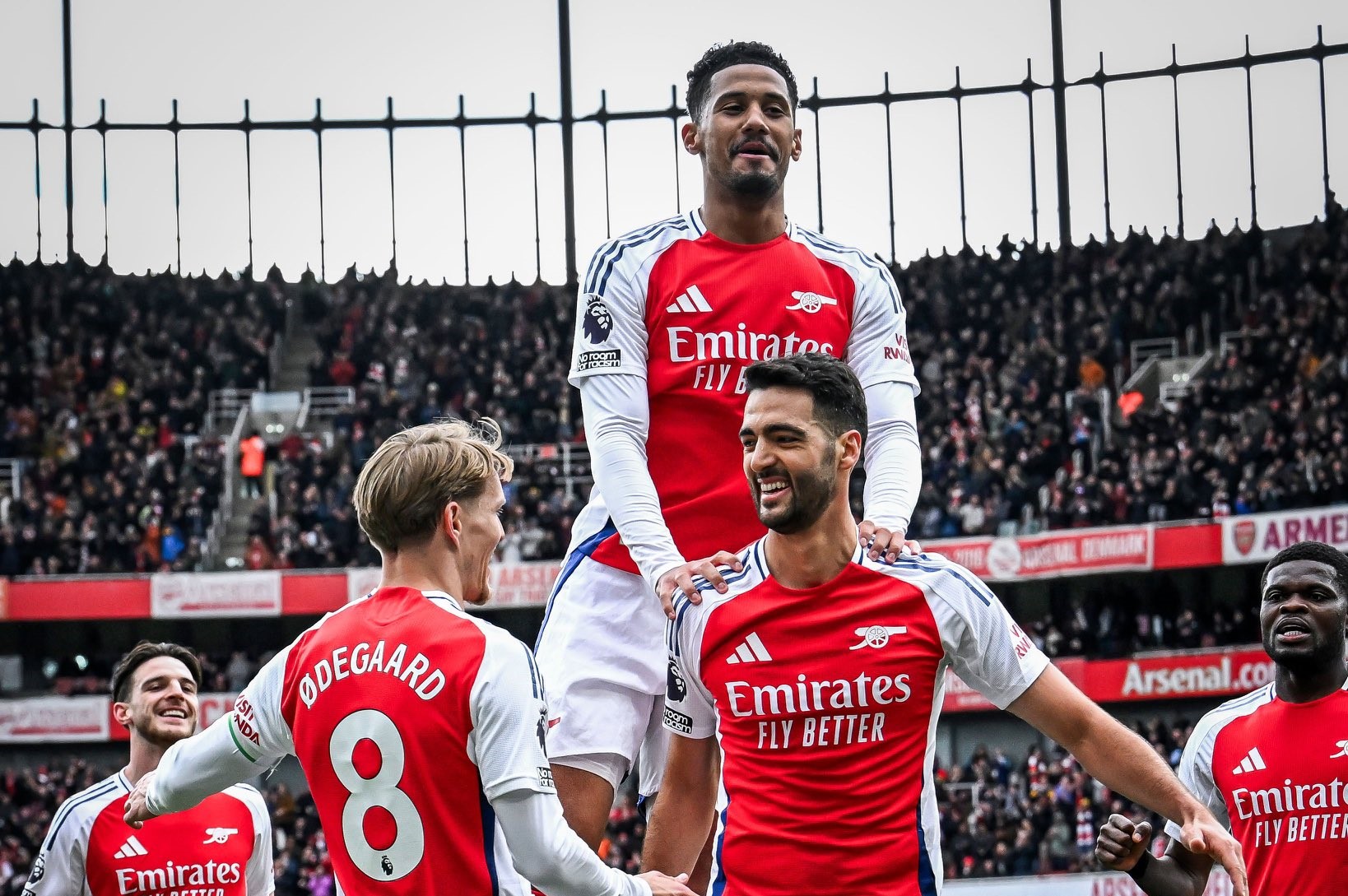 Arsenal, Premier League