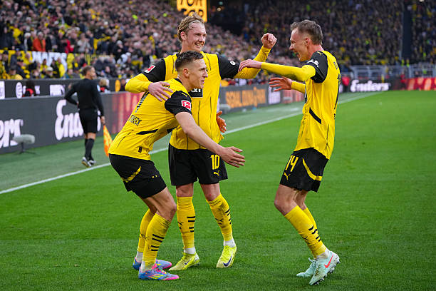 A precisão dos chutes das finalizações do Borussia Dortmund chamou a atenção. Das 12 tentativas, seis dessas foram ao alvo, totalizando um percentual de acertos de 50%.