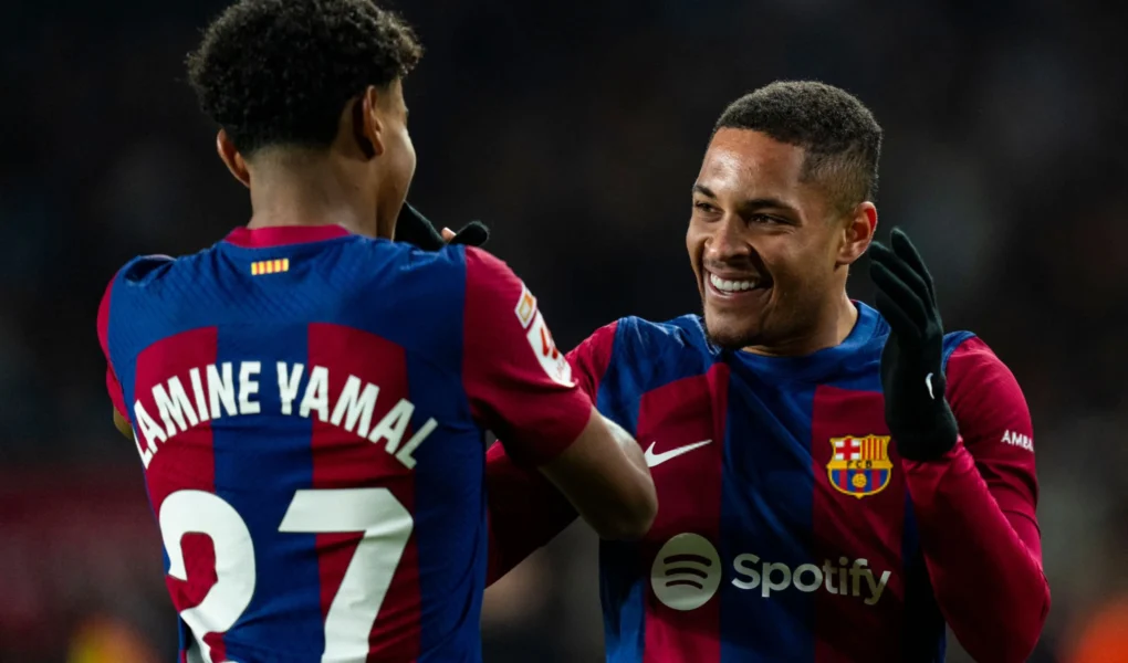 Lamine Yamal e Vitor Roque