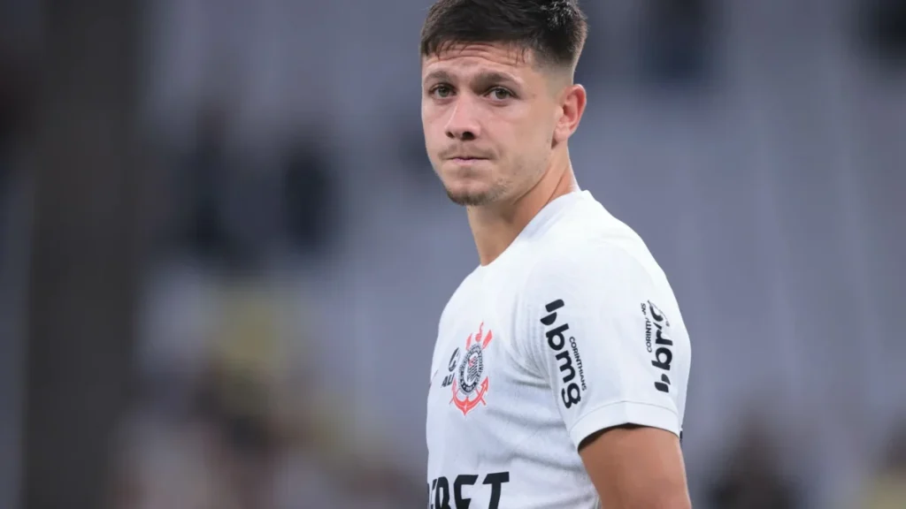 Rodrigo Garro pode ser desfalque no Corinthians para a decisão
