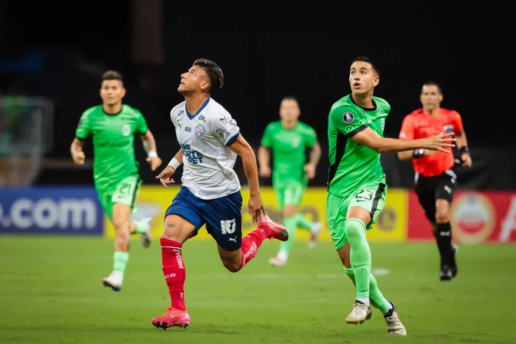 Bahia voltou para o segundo tempo com mais intensidade em busca do resultado