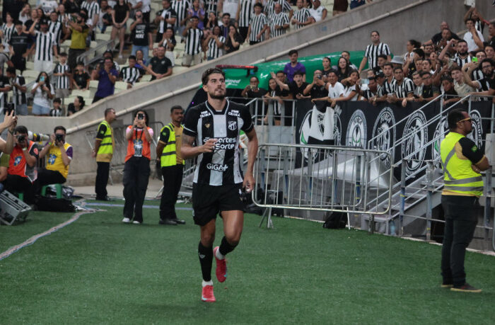O atacante do Ceará só não marcou no jogo de ida da final do cearense, contra o Fortaleza.