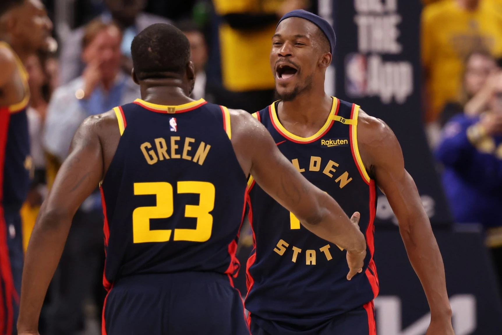Warriors vencem Rockets.