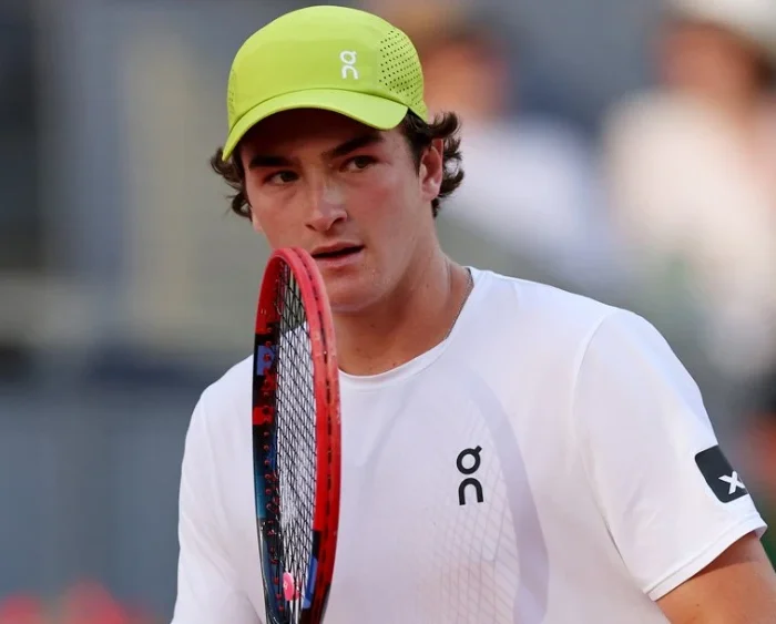 João Roland Garros