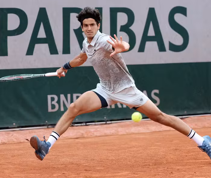 Pierre Hugues-Herbert, adversário de João Fonseca