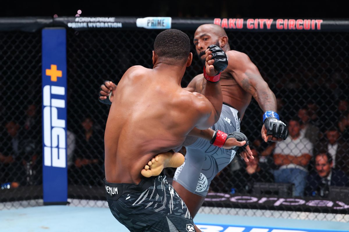 Rountree Jr. x Hill UFC Baku