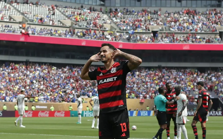 Danilo Filipe Luís Flamengo