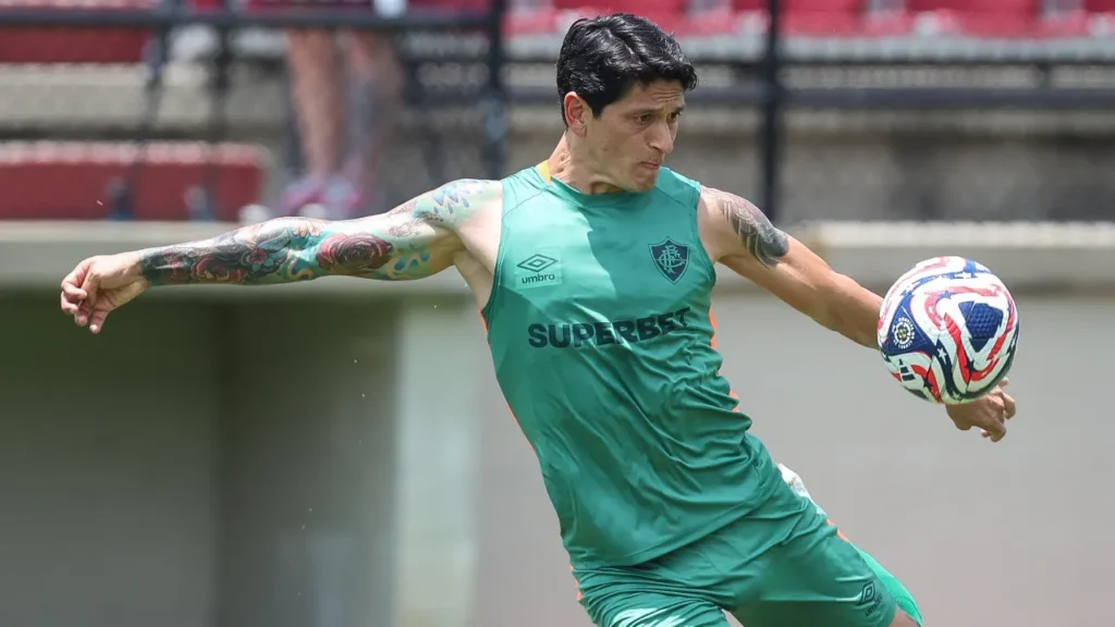 Cano durante treinamento antes da estreia da Copa do Mundo de Clubes - Foto: Marcelo Gonçalves/Fluminense