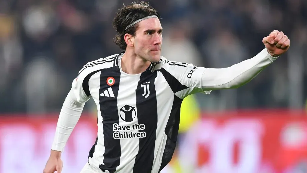 Dusan Vlahovic, Juventus, Milan