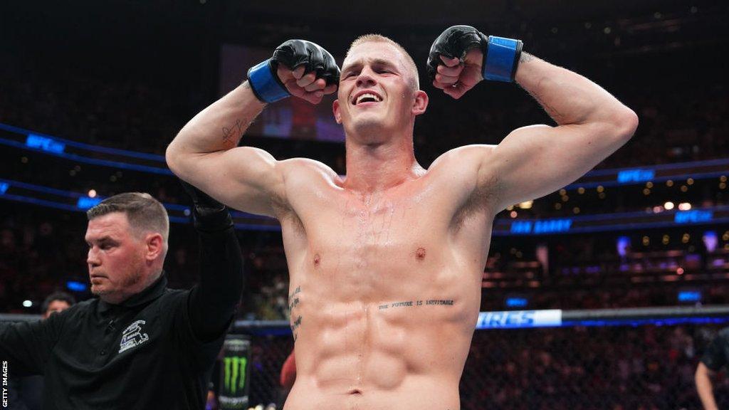 Khabib Nurmagomedov aponta Ian Machado Garry como um adversário em potencial para Makhachev