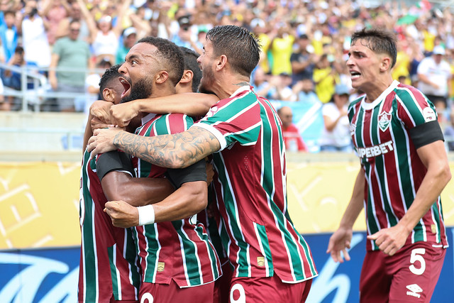 Samuel Xavier vibra efusivamente o segundo gol do Fluminense. Foto: Marcelo Gonçalves/Fluminense F.C.