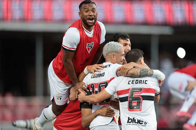 O São Paulo não via uma sequência de três triunfos desde o início do ano, quando o time era comandado por Luis Zubeldía. Foto: Paulo Pinto/São Paulo FC — Reprodução.