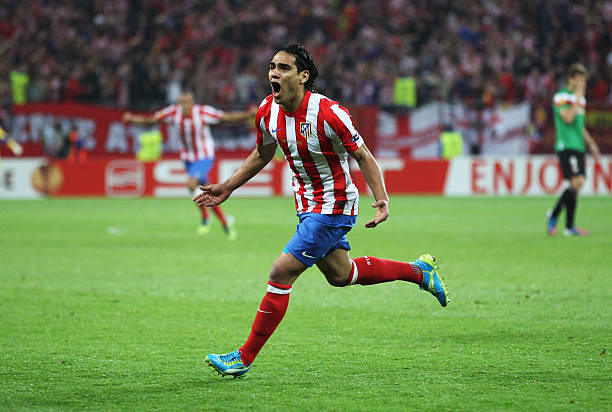 Assim como Samuel Lino, Falcao García também não possui a placa de Jugador Centenario. O colombiano tem 70 gols em 91 jogos com a camisa rojiblanca. Foto: Clive Rose/Getty Images — Reprodução.