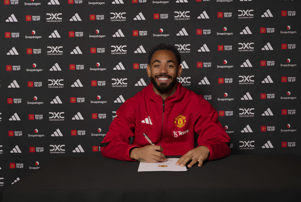 Matheus Cunha deixou o Wolverhampton e é um dos reforços do Manchester United para a atual temporada.