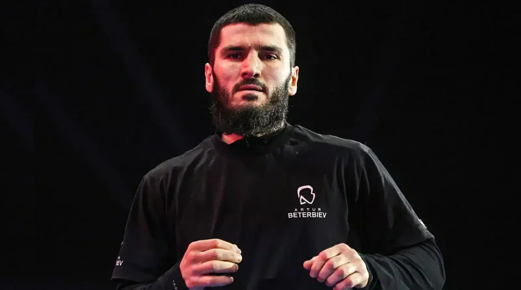 Artur Beterbiev 
