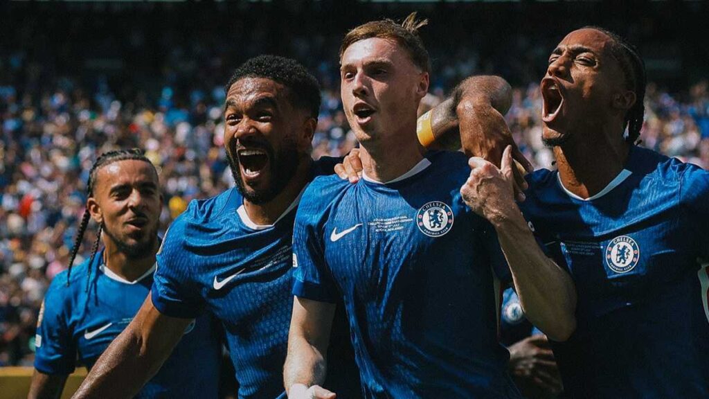 Chelsea faz 3 a 0 no PSG e conquista o título da Copa do Mundo de Clubes da FIFA