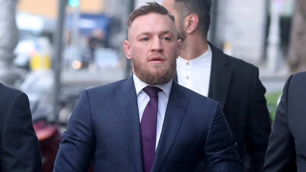 Conor McGregor foi a julgamento em Miami