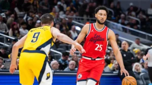 Simmons no mercado.