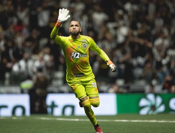 Everson é heroico.