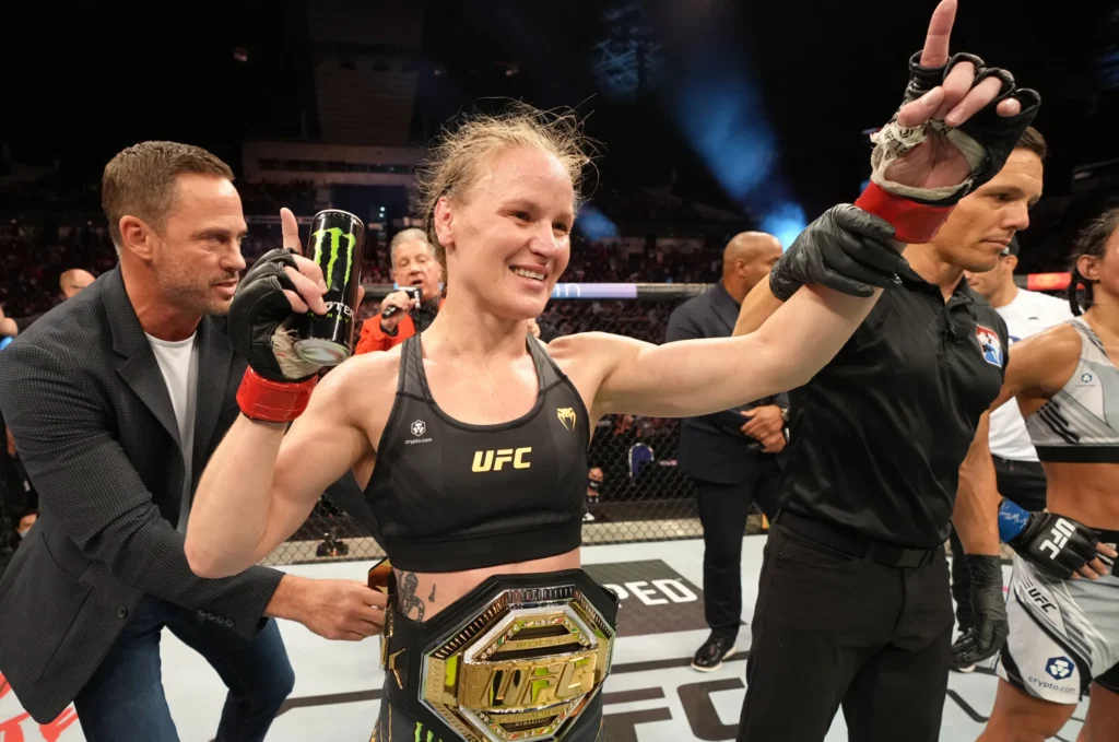 Valentina Shevchenko é a maior lutadora da história do peso-mosca feminino do UFC