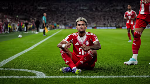 Luis Diaz fez seu primeiro gol com a camisa do Bayern, em jogos oficiais, contratação. Foto: FC Bayern/Site oficial — Reprodução. Transferências