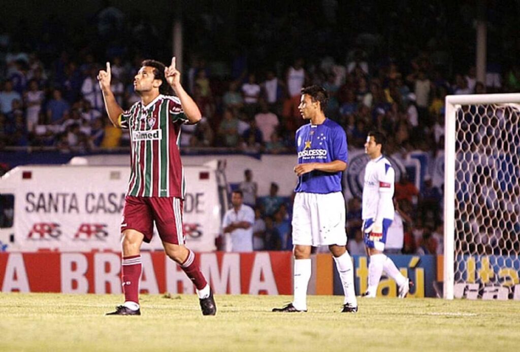 Fred anotou dois gols na virada do "Time de Guerreiros" sobre o Cruzeiro