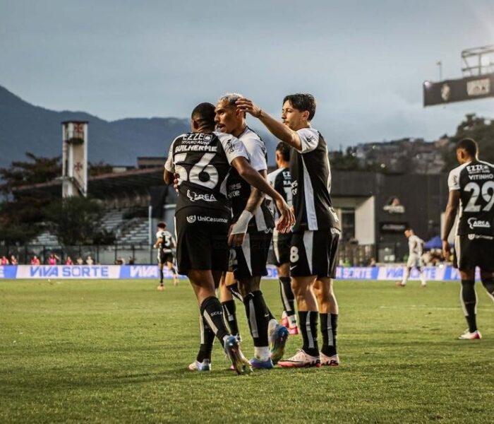 É o segundo jogo consecutivo que Gui Negão marca com a camisa do Corinthians. O jovem havia marcado também contra o Bahia, no último sábado. Foto: Thiego Mattos/Pera Photo Press — Reprodução.