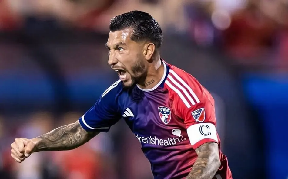 Luciano Acosta Fluminense