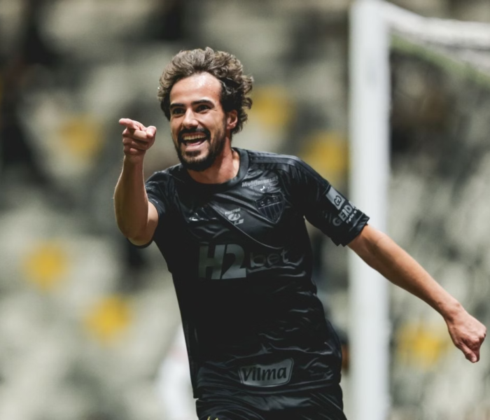 Atlético busca reação.