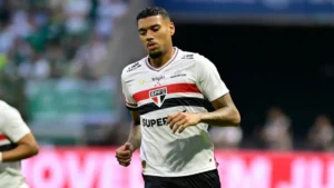 Atlético-MG com problemas.