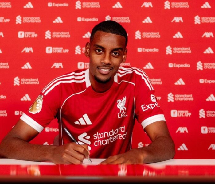 Futebol, Premier League, Isak jogador do Liverpool