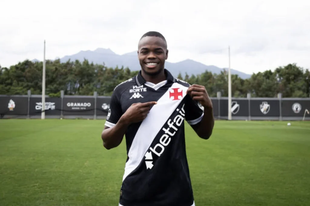 Andrés Gómez é a principal contratação do Vasco para a sequência da temporada