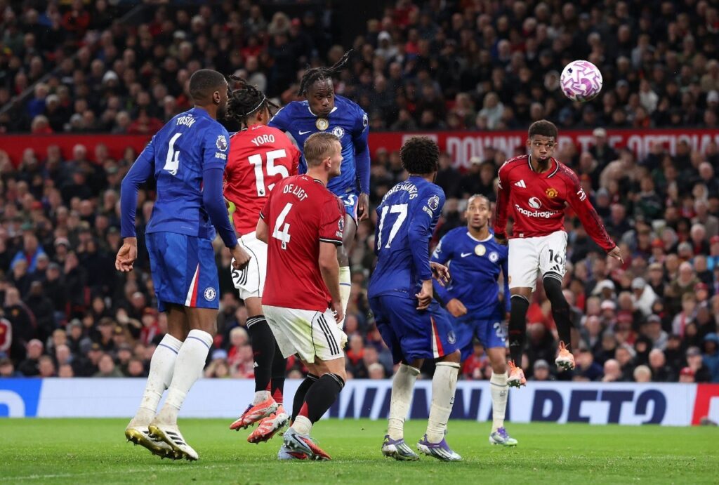 Assim como Tosin, Chalobah foi muito criticado pela atuação contra o Bayern. Foto: Alex Livesey/Getty Images — Reprodução.