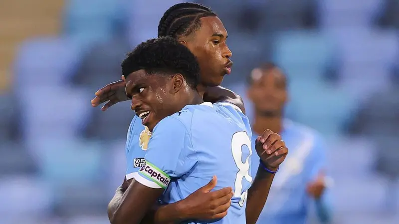 Heskey brothers
