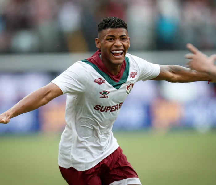 Hércules, Vitória x Fluminense